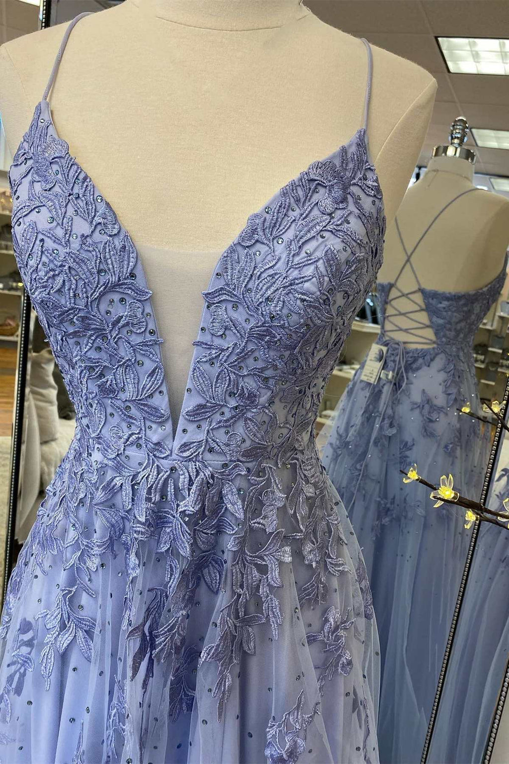 formal periwinkle dress Periwinkle Floral Lace Plunge V A-Line Prom Dress with Slit – Dreamdressy