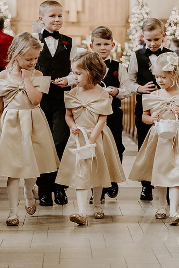 champagne flower girl dresses Bow Front A-Line Dress – Dreamdressy Affiliate Promotion Ahsoka Dress - Etsy Includes matching velvet sash. Size:2XL (36-37 sleeve length)
