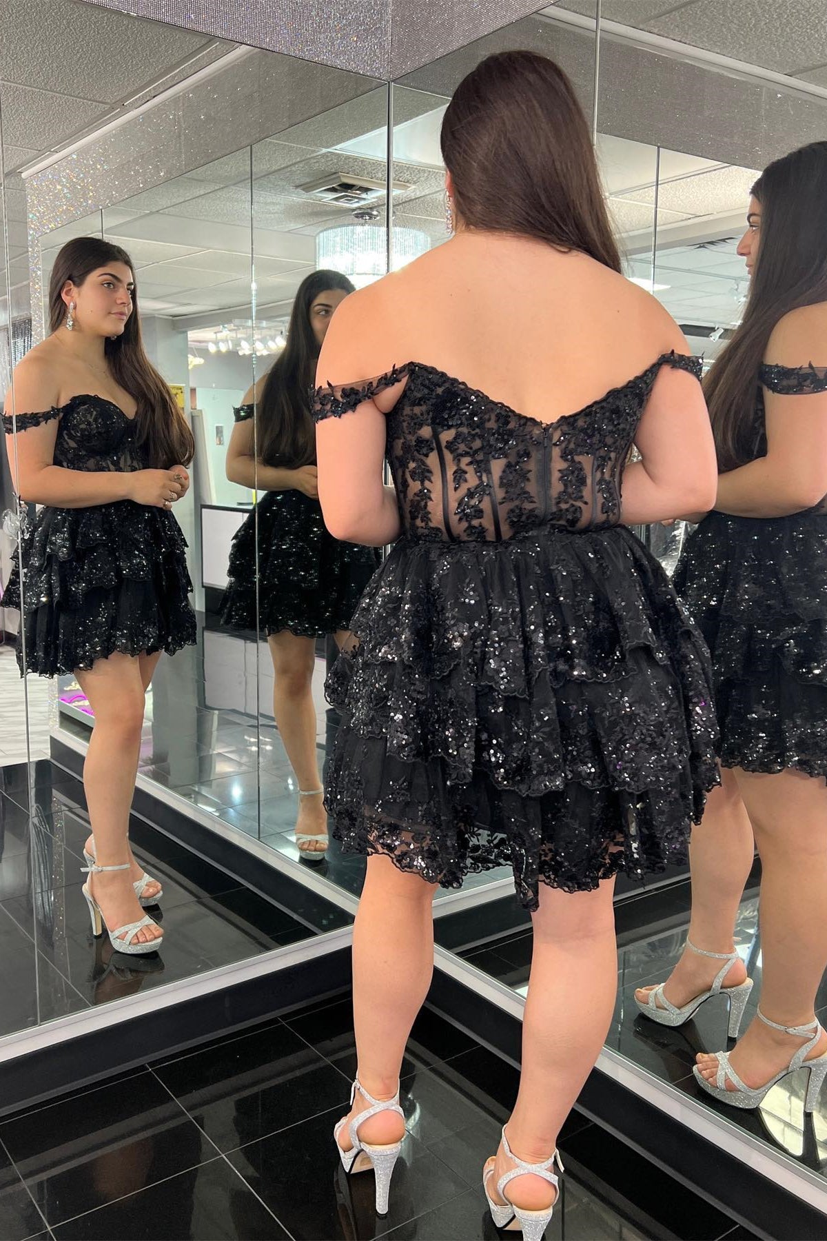 Red Off-the-Shoulder Lace Multi-Layers Appliques Sequins Homecoming Dress