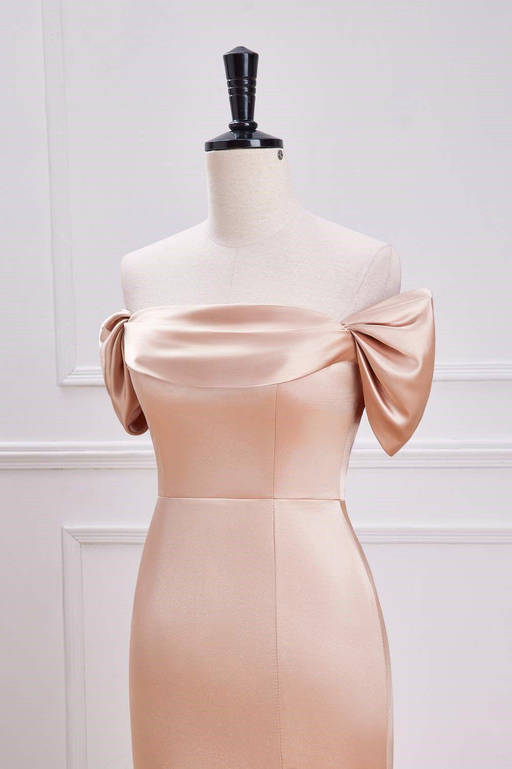 Champagne Off-Shoulder Mermaid Satin Long Bridesmaid Dress with Slit Dreamdressy Champagne Off-Shoulder Mermaid Satin Long Bridesmaid Dress with Slit Dreamdressy