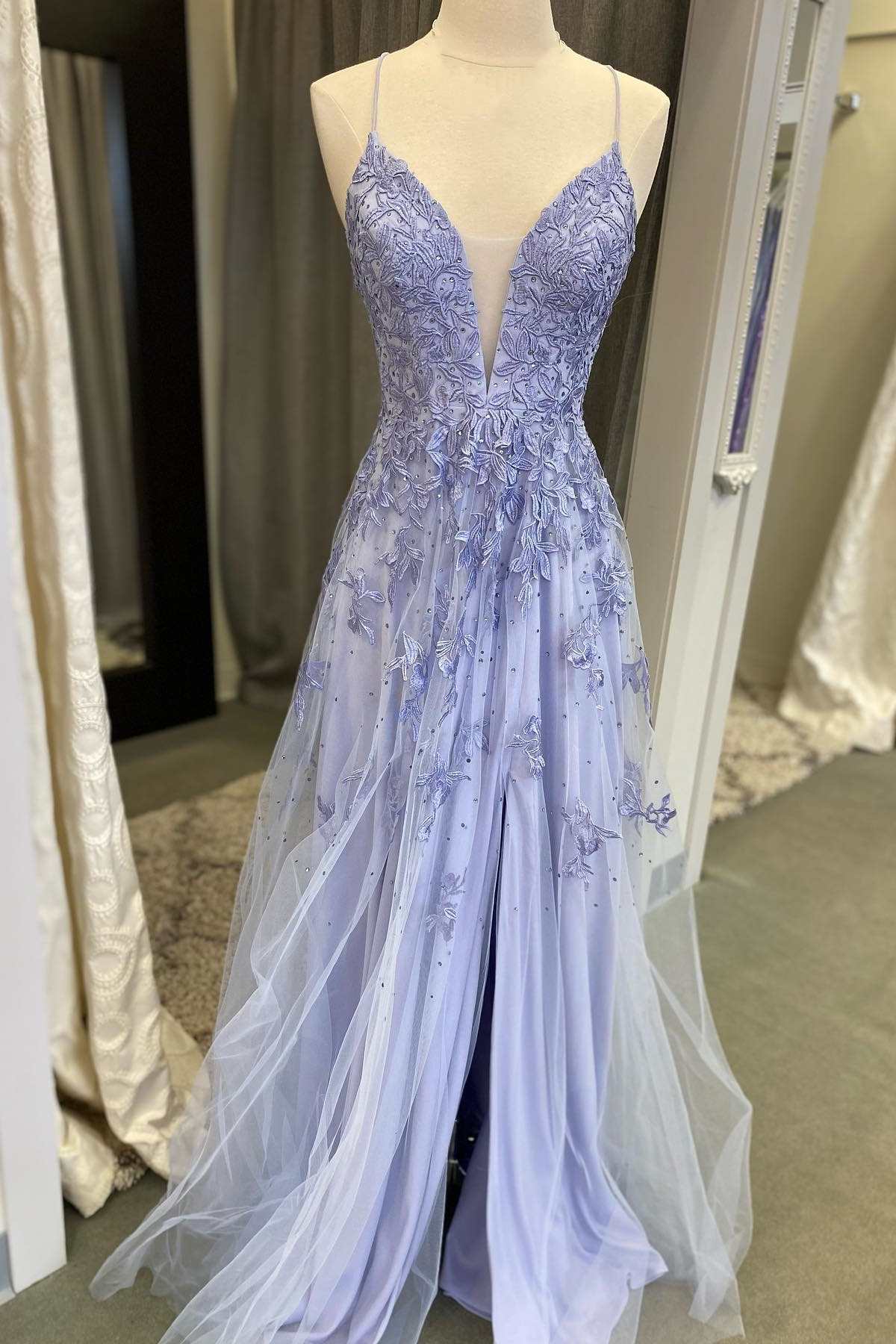 Periwinkle Floral Lace Plunge V A-Line Prom Dress with Slit Dreamdressy Periwinkle Floral Lace Plunge V A-Line Prom Dress with Slit Dreamdressy