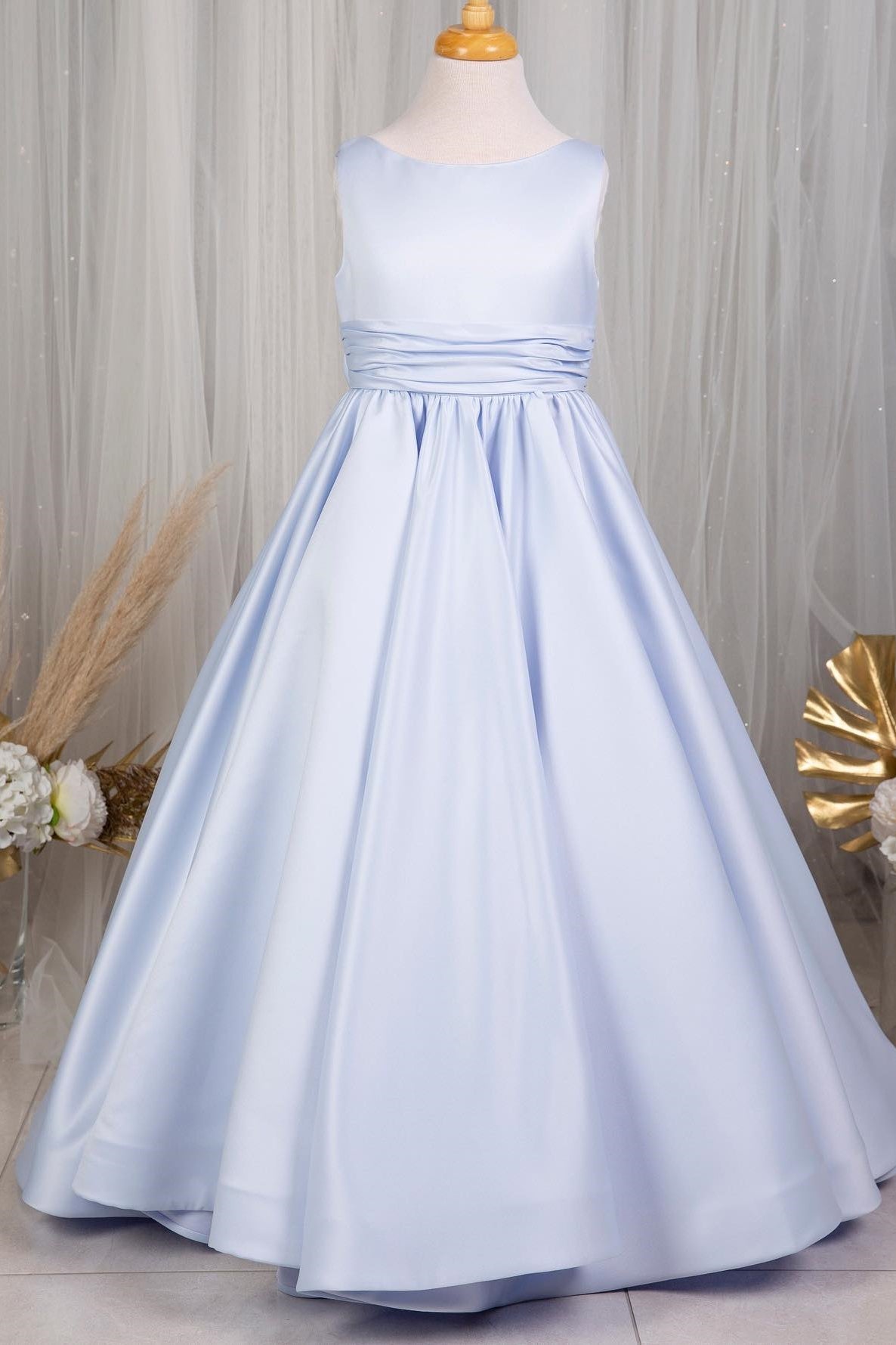 Light Lavender Jewel Sleeveless Long Flower Girl Dress with Bow Tie Sash