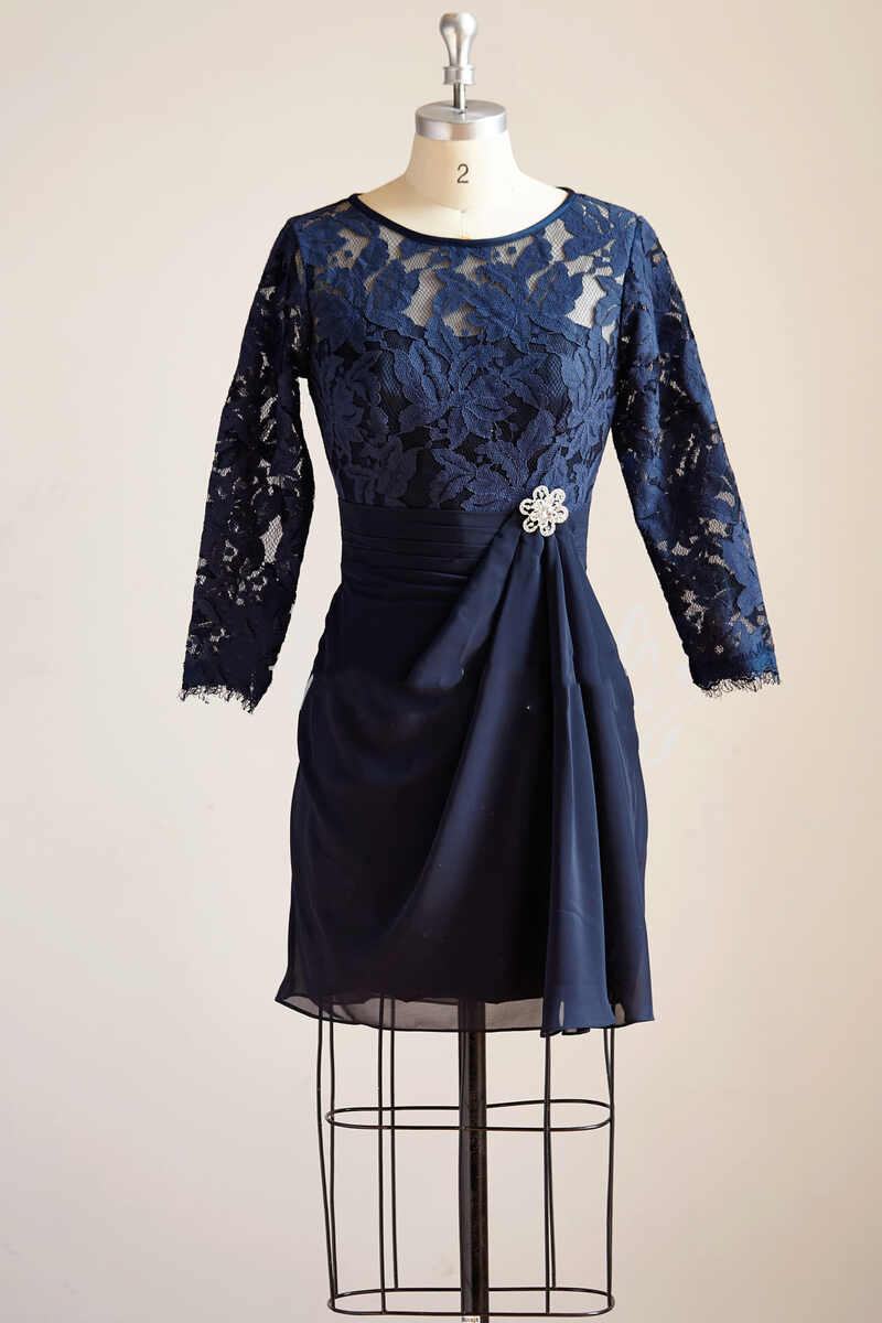 navy blue short mother of the bride dress Dark Navy Mother Of The Bride Dress A-Line Lace Top 3/4 Length Sleeves Chiffon Mother Of The Bride Dress