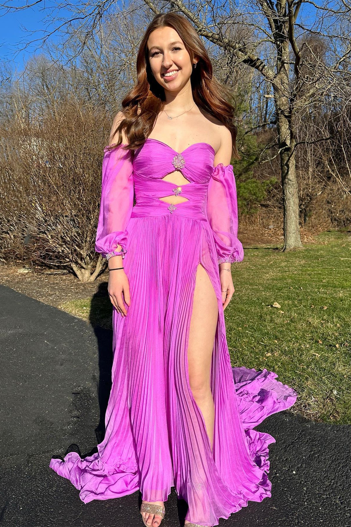Hunter Green Rhinestones Strapless A-Line Prom Dress with Sleeves Dreamdressy Hunter Green Rhinestones Strapless A-Line Prom Dress with Sleeves Dreamdressy